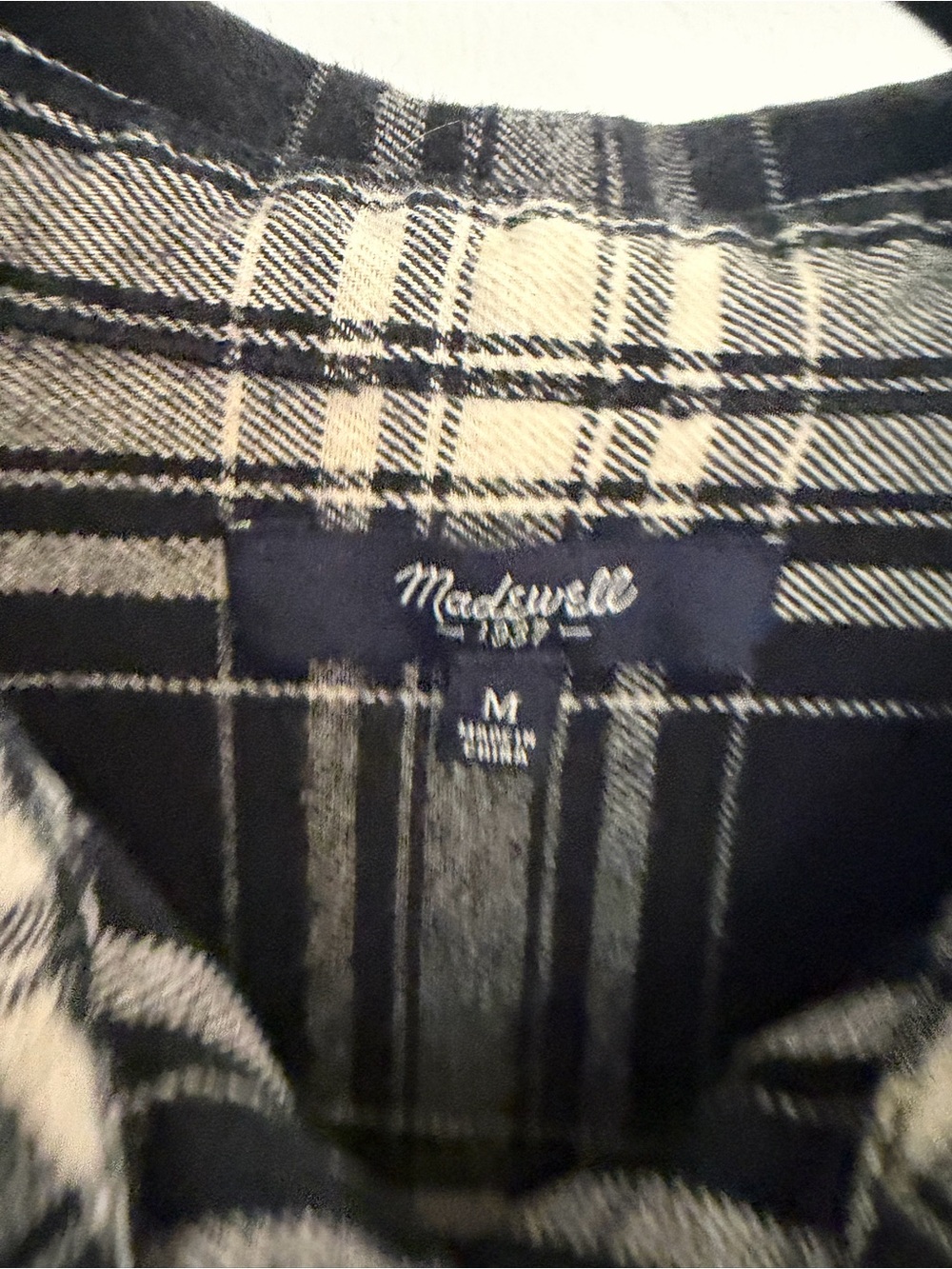 Madewell Black & Cream Plaid Button-Up Shirt - women - size m - Picture 6 of 6